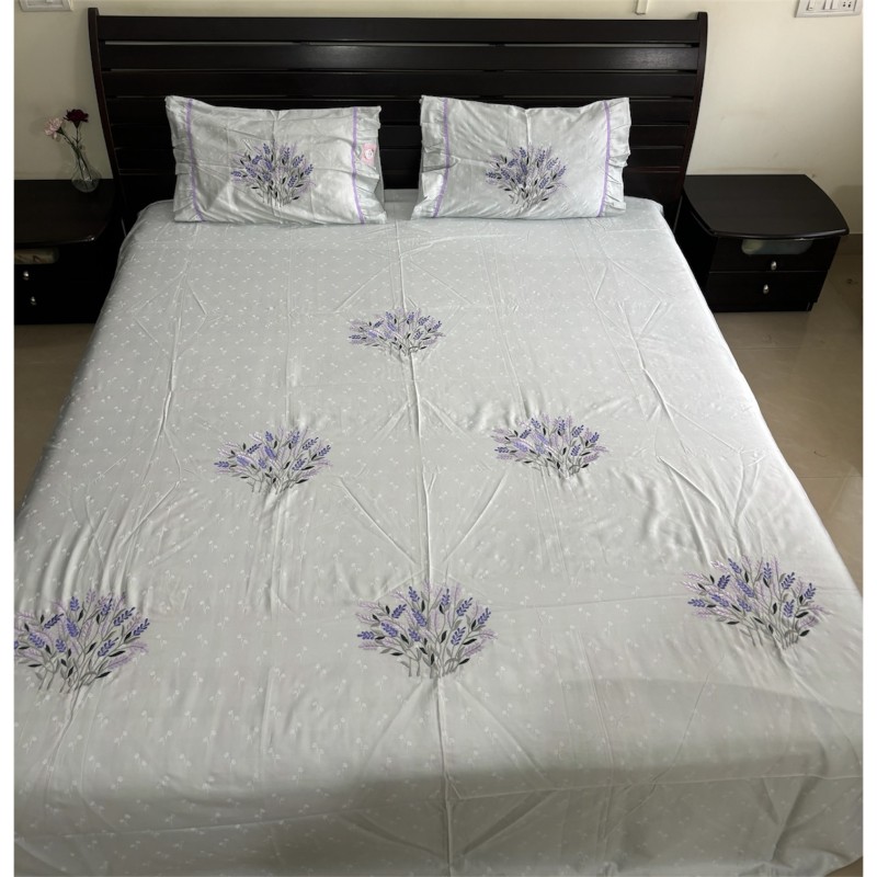 Embroidered bedsheet/bedcover